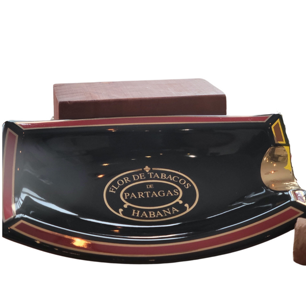 Coffret Le petit Larousse des cigares 葉巻 Coffret Le petit Larousse des cigares 葉巻 Coffret Le petit